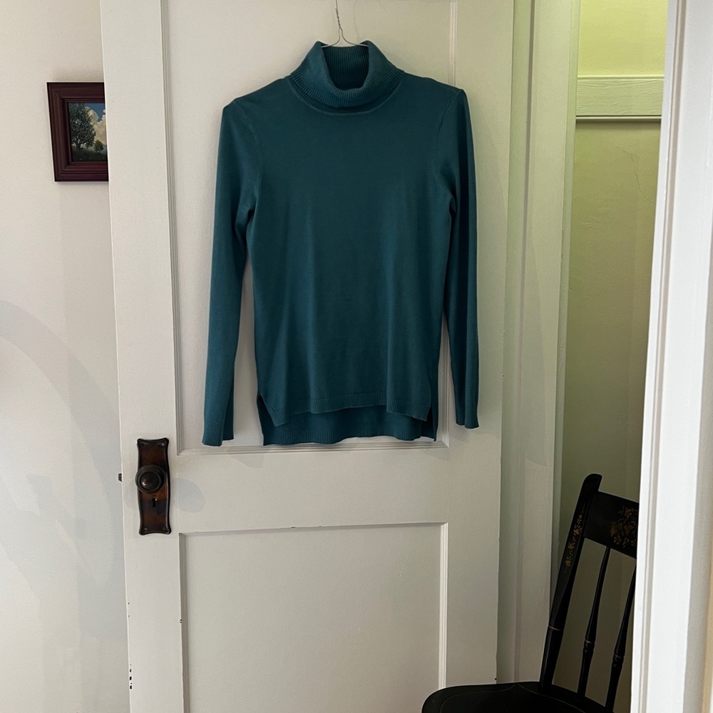 Cashmere turtleneck sweater *faux vegan cashmere*